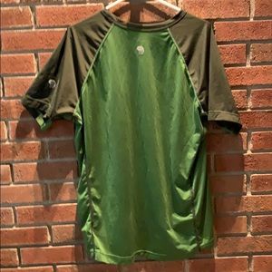 Mountain Hardwear XL hiking shirt